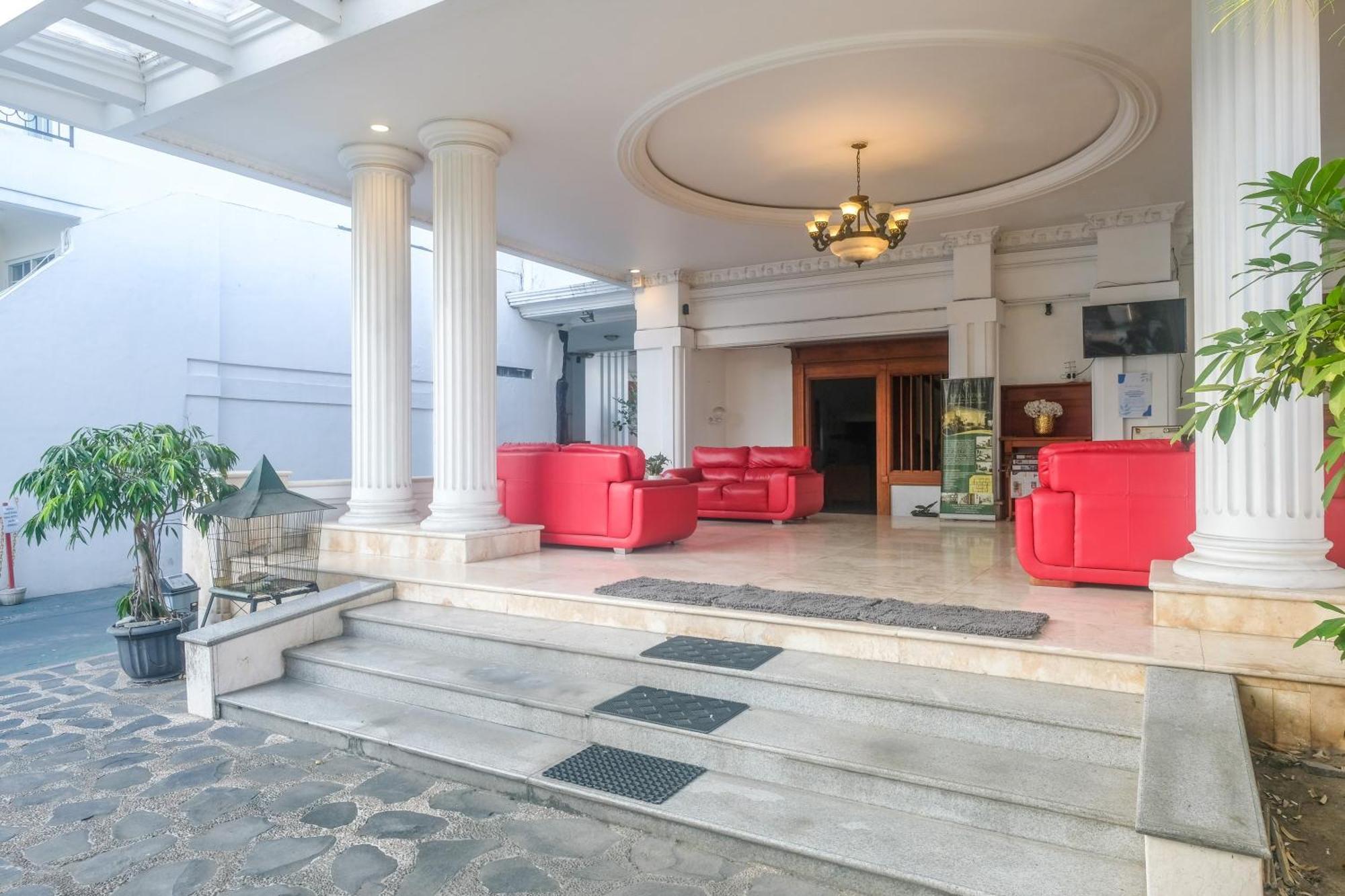 Urbanview Omah Pari Boutique Hotel Yogyakarta Exterior photo